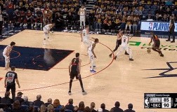 DB视讯官网我管你这那的！亚历山大意欲中距离后仰 被沃特森协防后帽扇飞