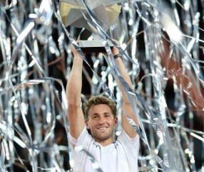 从六亚王到挪威第一位大师，鲁德带伤夺冠被称可媲美纳达尔和德约