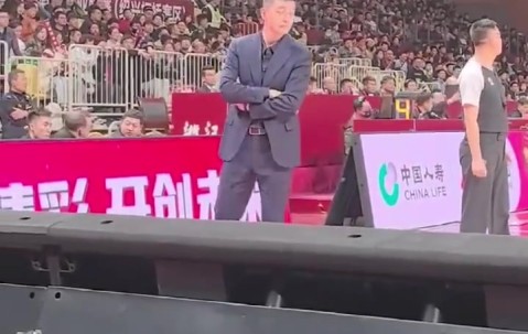 DG视讯官网平台🤯浙江球迷说了什么？引杨鸣逐次伸出4根手指&向天空比划回应