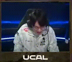 DB视讯官方登录入口模仿Doinb呢?Ucal五杀被抢后,直接当场尖叫+气得从椅子上掉下来