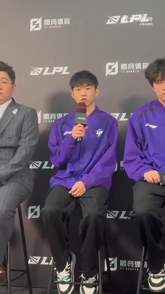 DB官网在线登录入口赛后采访1Jiang：我觉得LPL的每个队伍抓机会的能力都很强