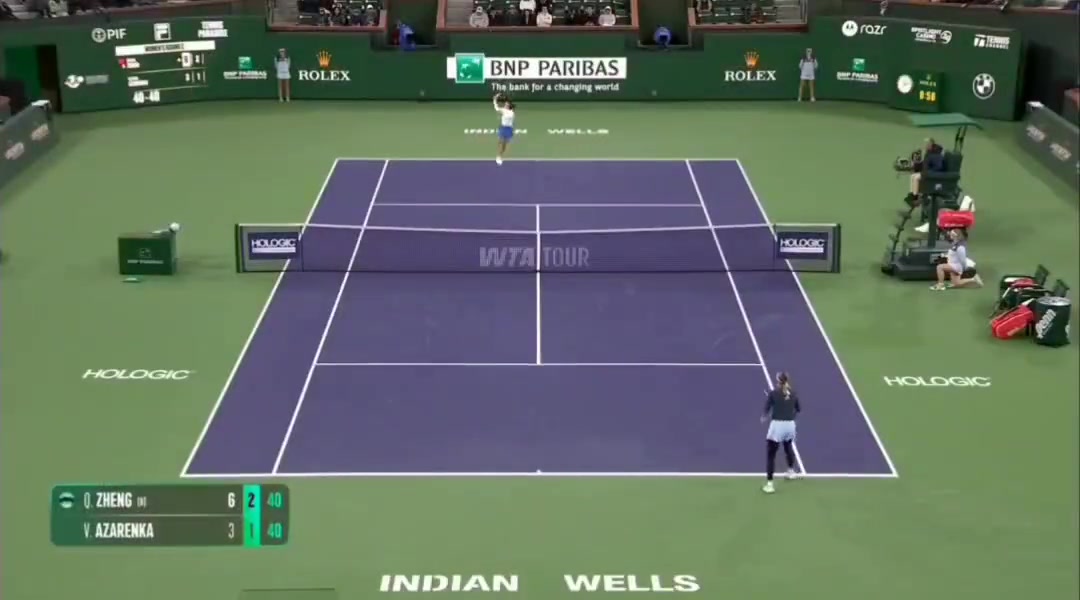 DB真人旗舰裁判都摇头！郑钦文发球时遭遇观众大喊干扰，回身一直看观众席