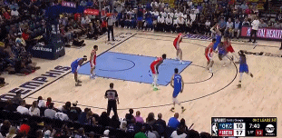 DB视讯百家乐手热!亚历山大半节时间4投全中独得8分2助 率队咬住比分