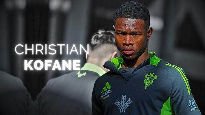 DB视讯百家乐图片报:勒沃库森希望尽快签西乙新星科法内,解约金500万欧